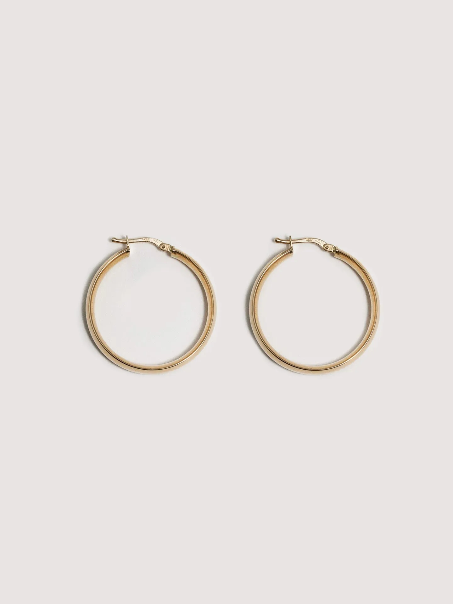 Annika Hoops