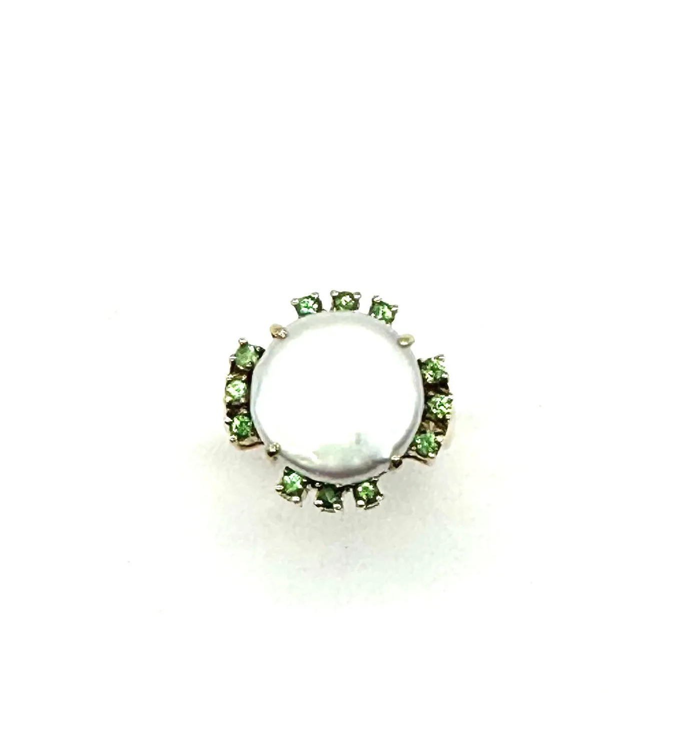 Blister Pearl & Peridot Ring