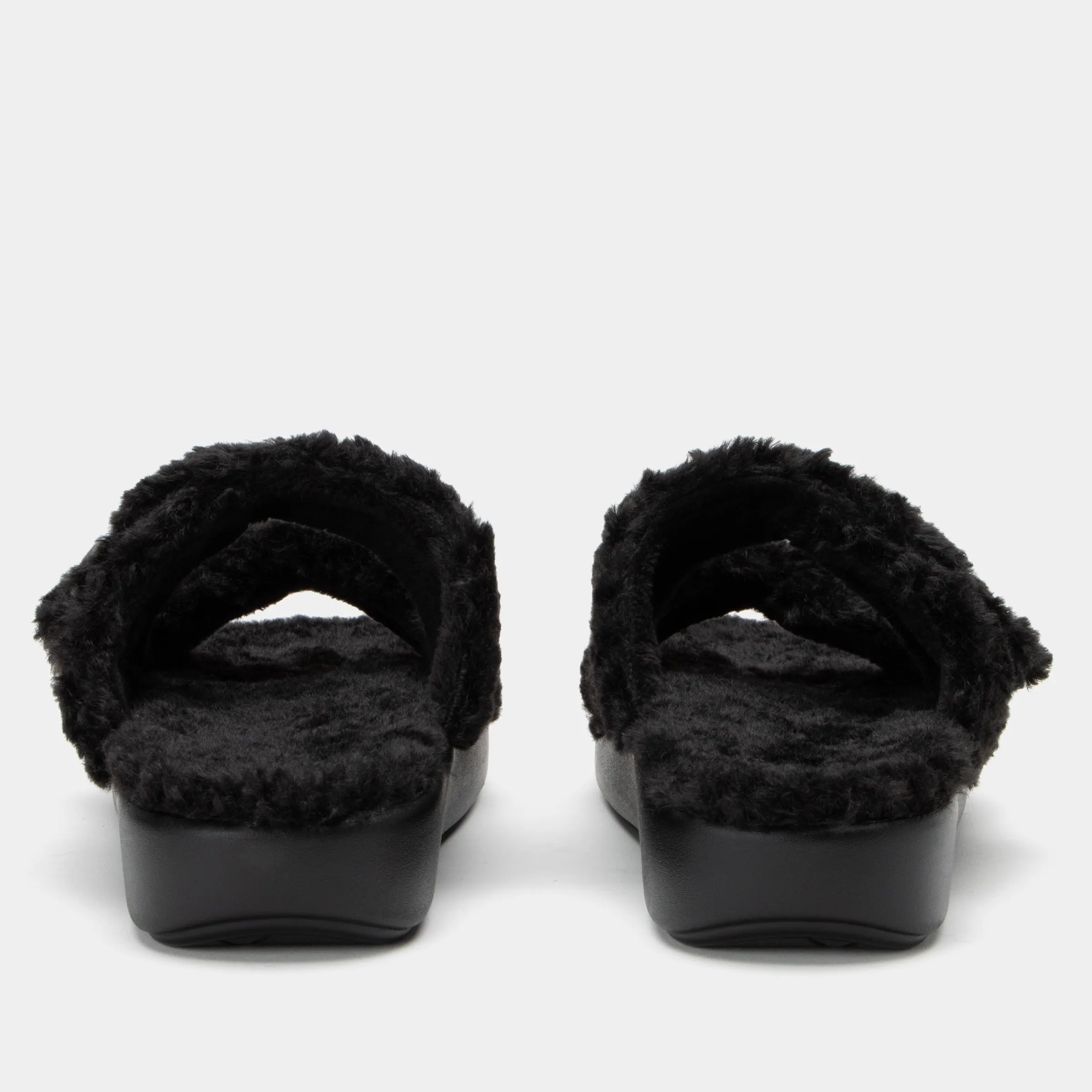 Chillery Onyx Slipper