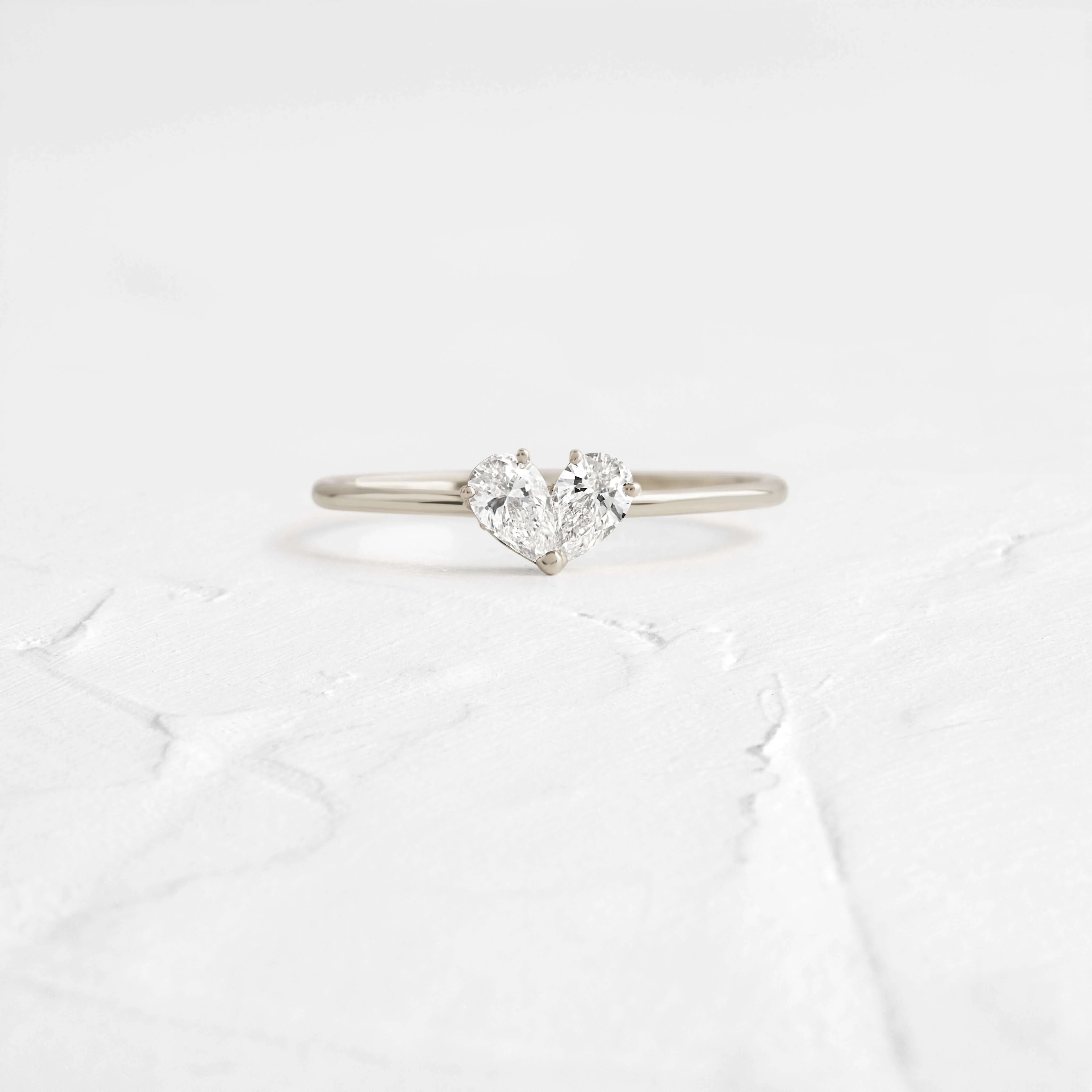 Overlap Heart Ring